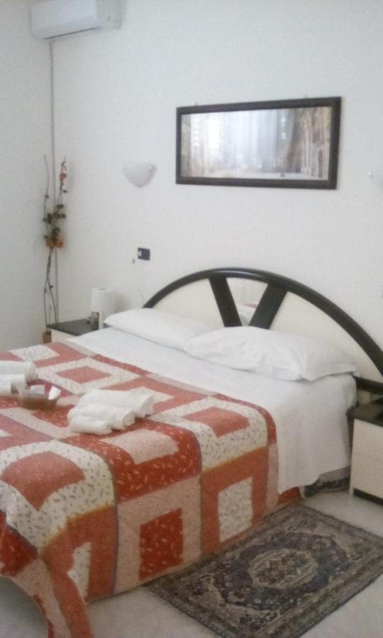 Appartamento Turistico Solarium Syracuse Extérieur photo