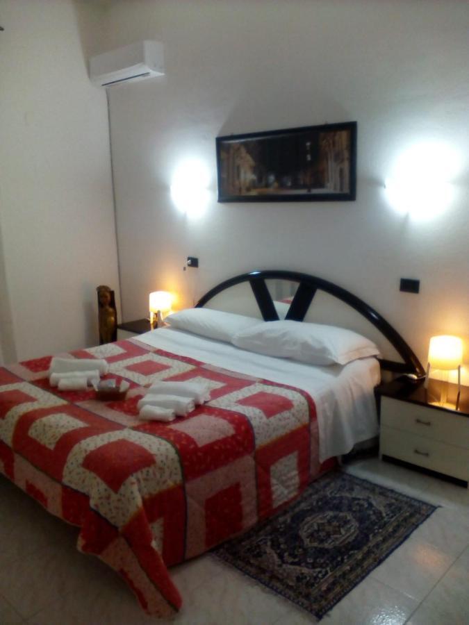 Appartamento Turistico Solarium Syracuse Extérieur photo